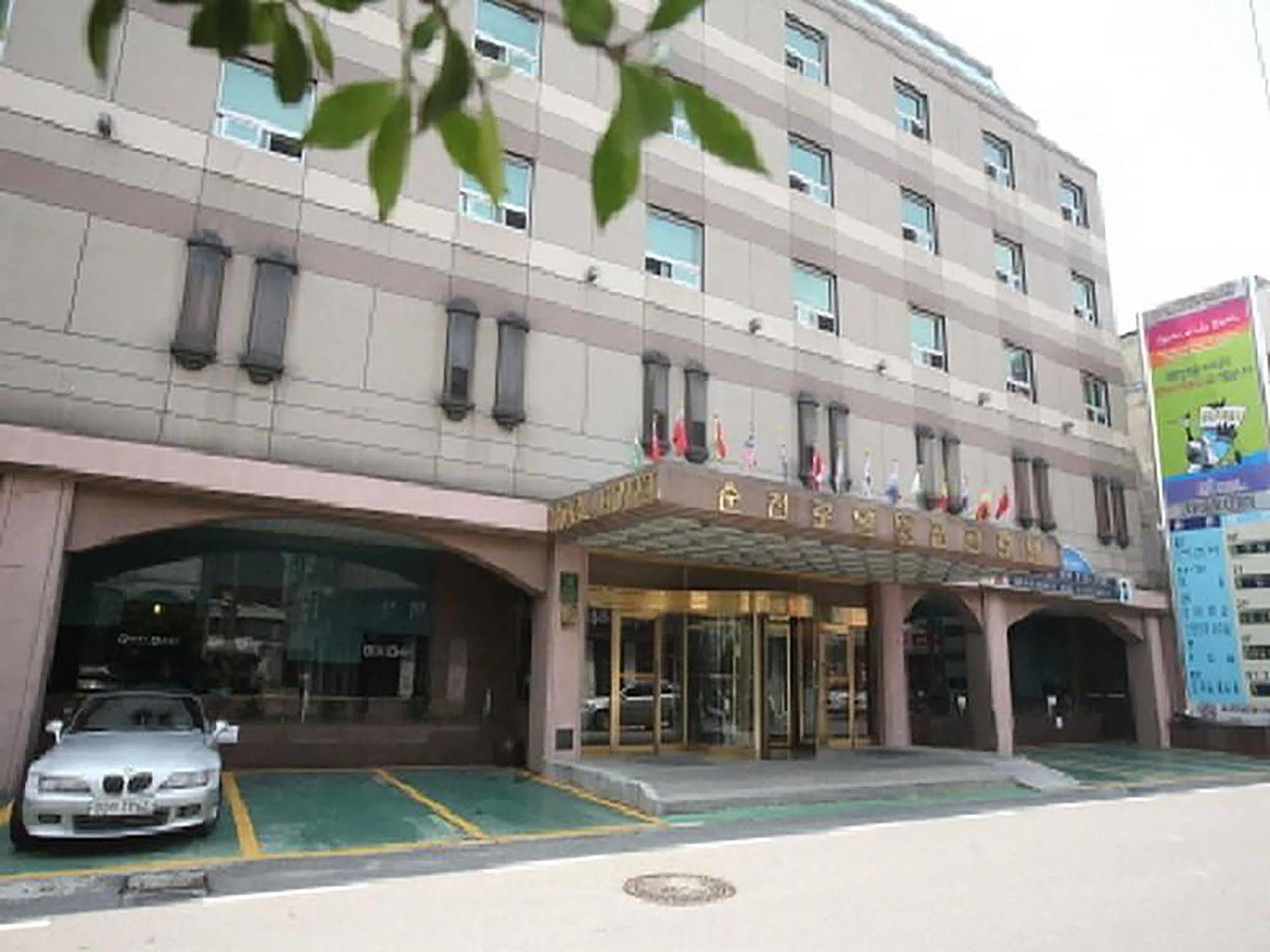 Suncheon Royal Tourist Hotel Dış mekan fotoğraf