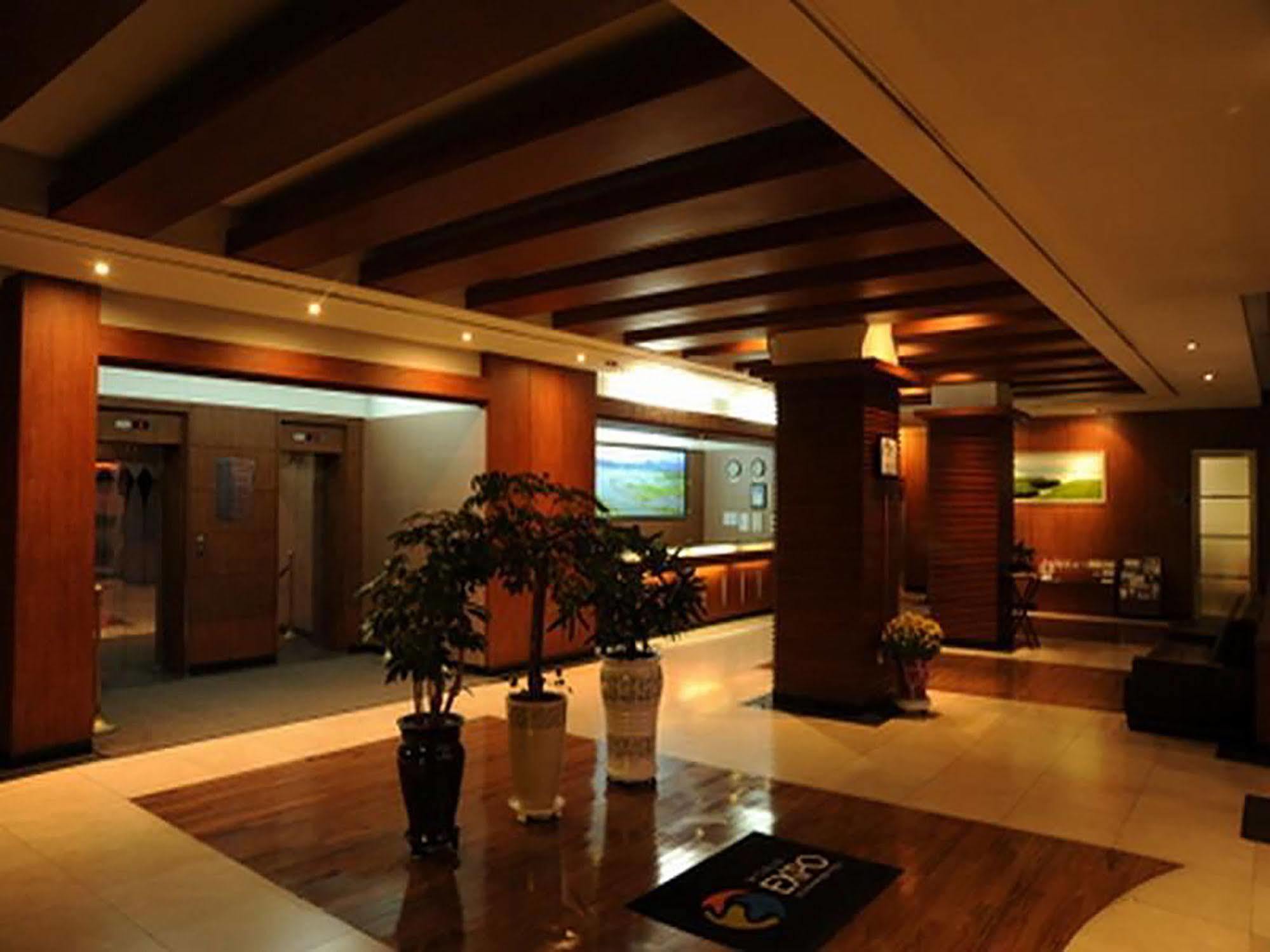Suncheon Royal Tourist Hotel Dış mekan fotoğraf